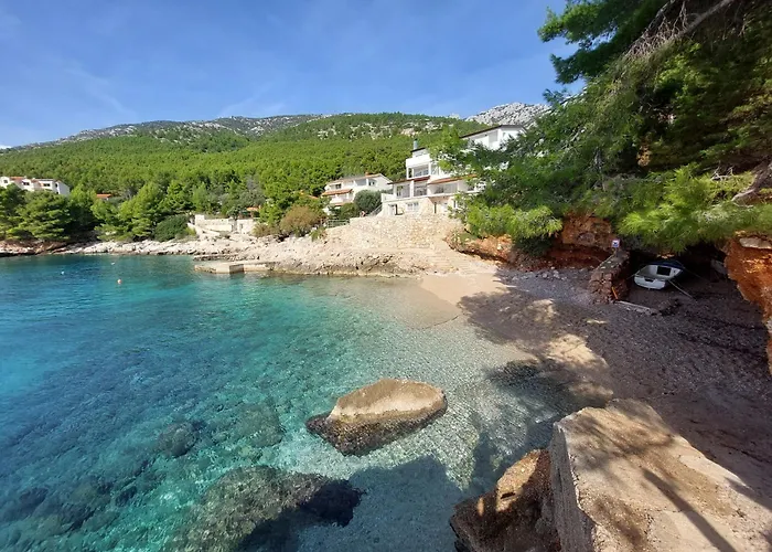 Sunny Terrace Hvar With Terrace Zavala