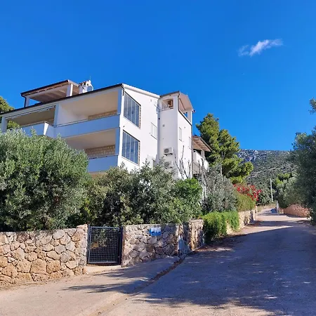 Sunny Terrace Hvar With Terrace Apartment